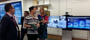 Gastón visits the Huawei R+D+I centre in the Chinese City of Hangzhou